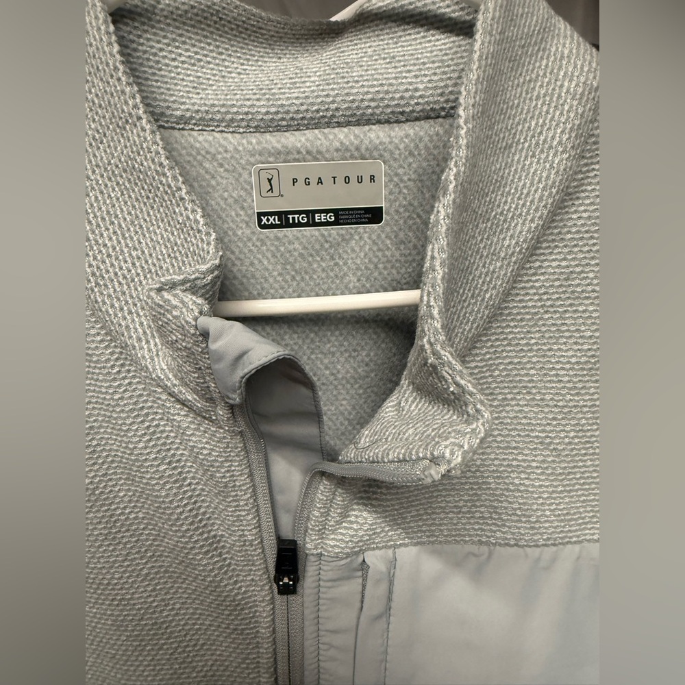 PGA Tour Men's Light Gray Zip-Up Sweater - Picture 2 of 2